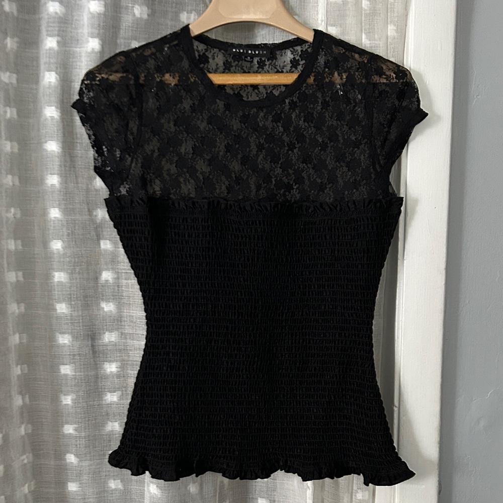 Blue Blush Elegant Black Lace Women's Top